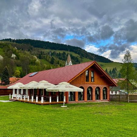 Biotour Camping & Restaurant Ghimeş-Făget المظهر الخارجي الصورة