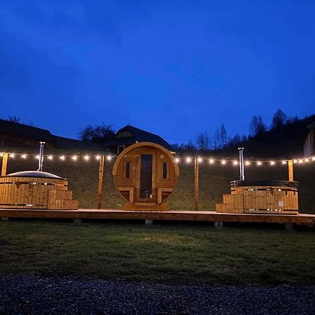 Biotour Camping & Restaurant Ghimeş-Făget المظهر الخارجي الصورة