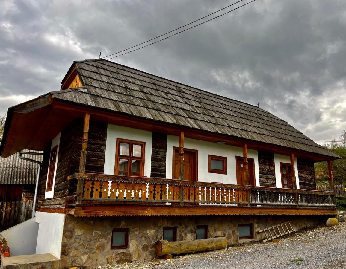 Biotour Camping & Restaurant Ghimeş-Făget المظهر الخارجي الصورة