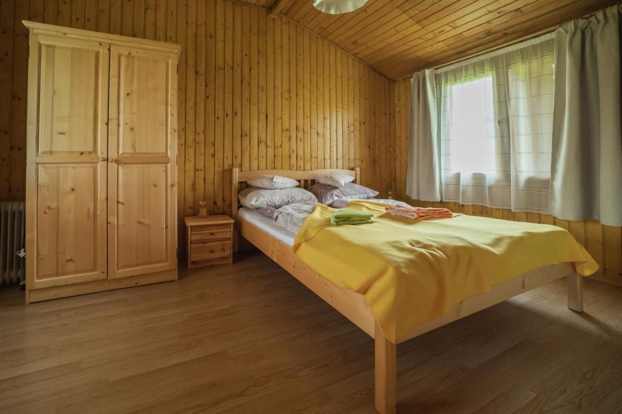 Biotour Camping & Restaurant Ghimeş-Făget المظهر الخارجي الصورة
