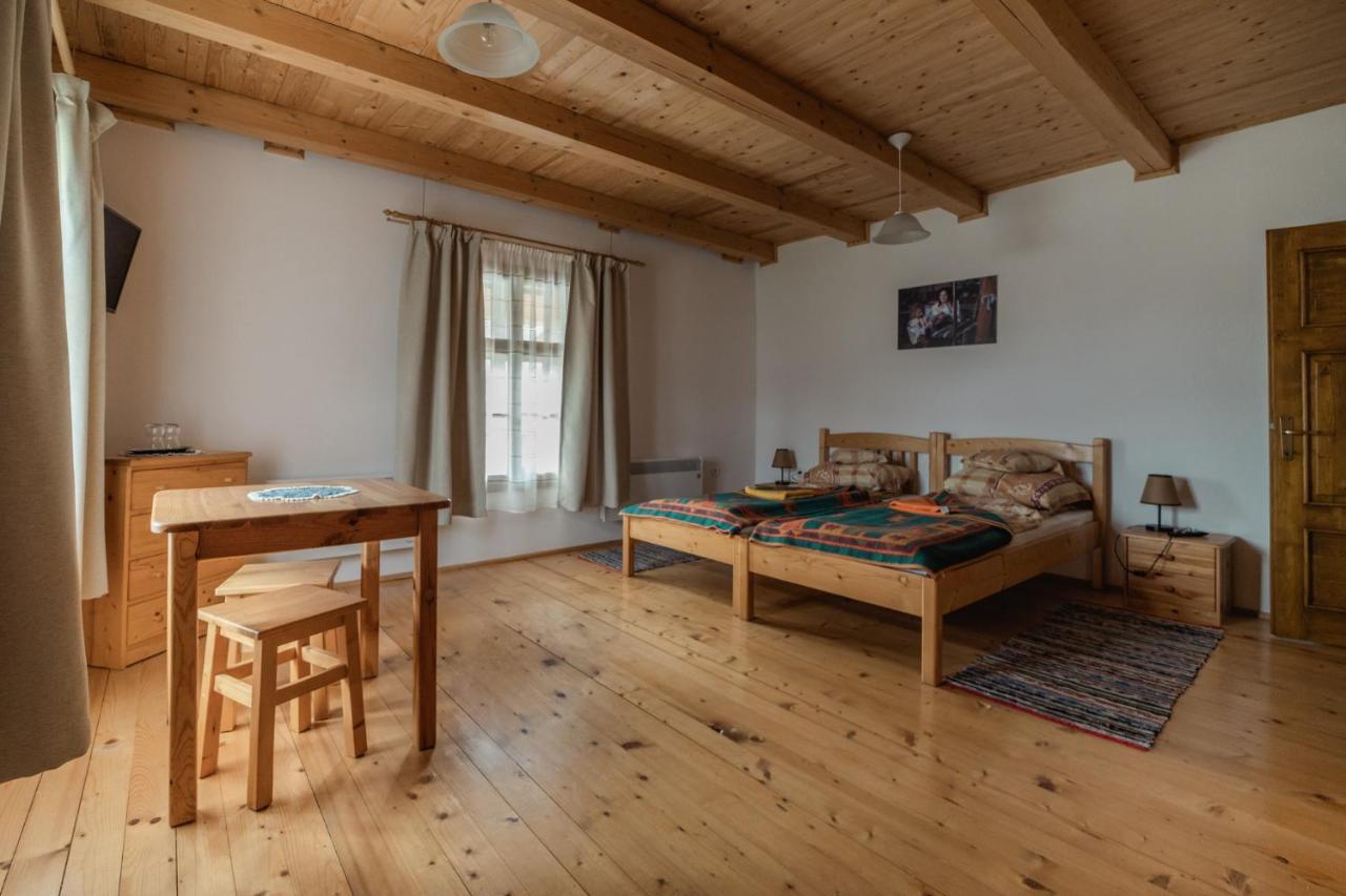 Biotour Camping & Restaurant Ghimeş-Făget المظهر الخارجي الصورة