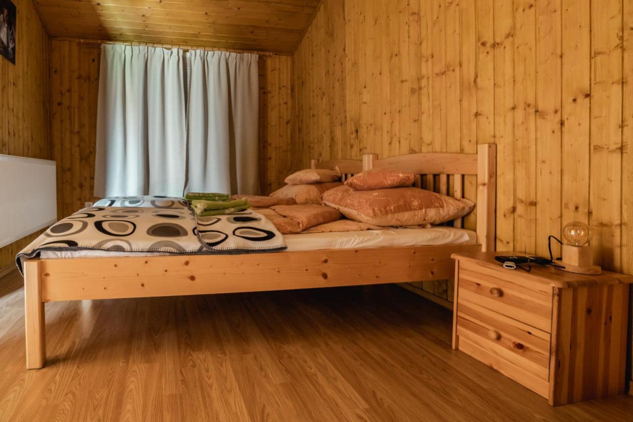 Biotour Camping & Restaurant Ghimeş-Făget المظهر الخارجي الصورة