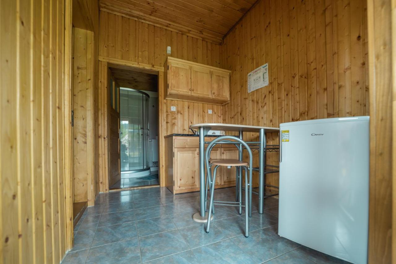 Biotour Camping & Restaurant Ghimeş-Făget المظهر الخارجي الصورة