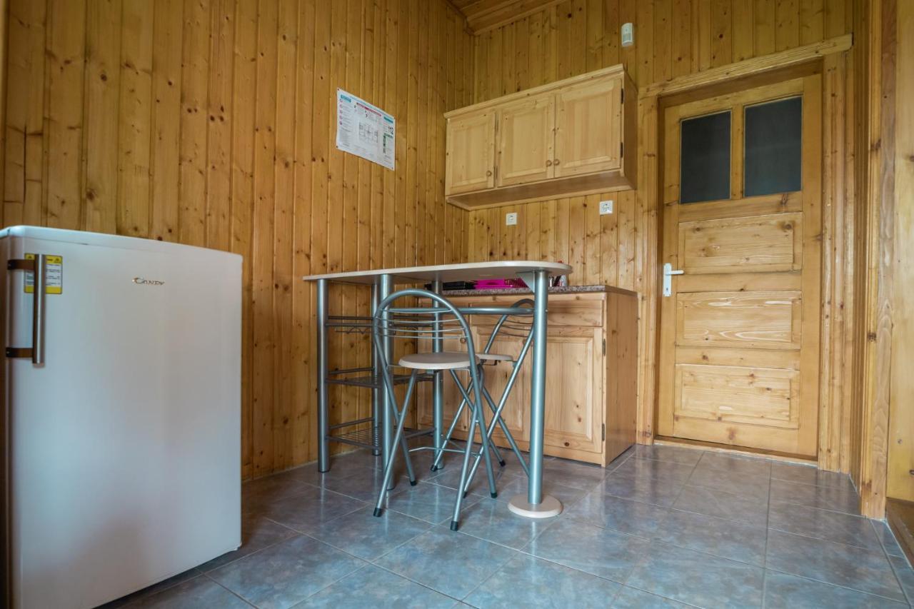 Biotour Camping & Restaurant Ghimeş-Făget المظهر الخارجي الصورة